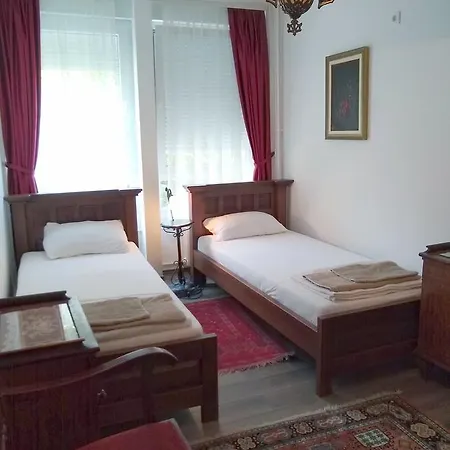 Light, Spacious In The Heart Of Apartment Belgrade